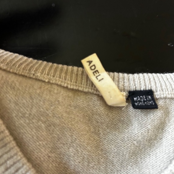 Katay One Adeli v-neck sweater - Picture 3 of 3